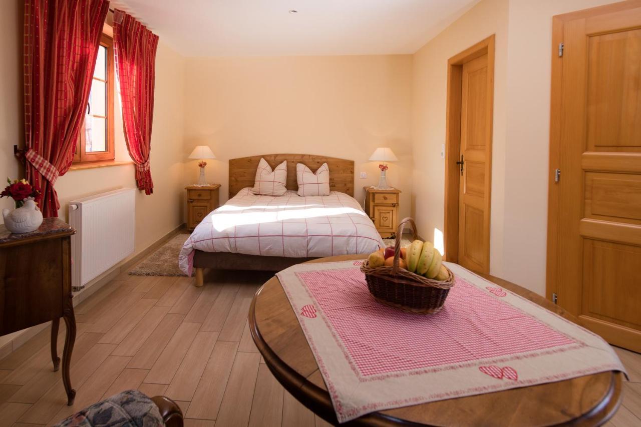 La Ferme De Louise Bed and Breakfast Hohengoeft Εξωτερικό φωτογραφία